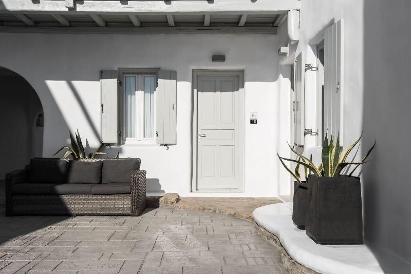 Riva Suites - Adults Only Mykonos Town Exterior photo